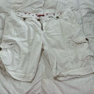 UNIONBAY Women's White Cargo Shorts